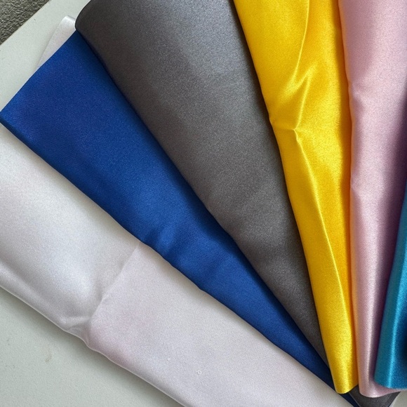 9 Pcs Satin Cloths 17.5” x8” NWT - Picture 4 of 10